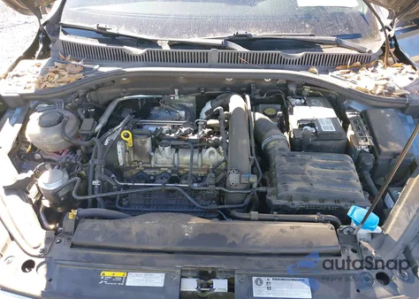 2020 Volkswagen Jetta 1.4T R-Line/1.4T S/1.4T Se/S z USA, uszkodzony, nr VIN 3VWCB7BU7LM047105